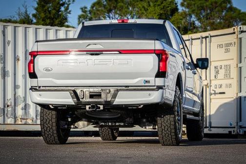 SPACE WHITE METALLIC 2025 Ford F-150 Lightning LARIAT