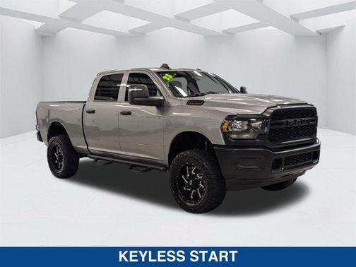 2023 RAM 2500 Tradesman Crew Cab 4x4 6'4' Box
