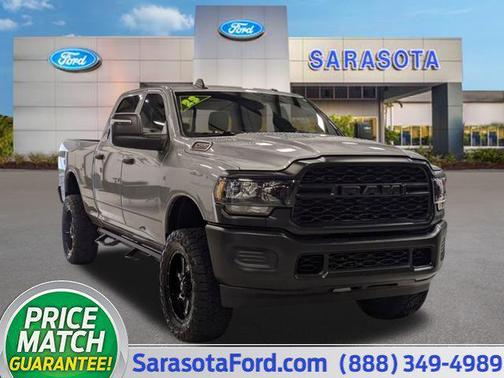 2023 RAM 2500 Tradesman Crew Cab 4x4 6'4' Box