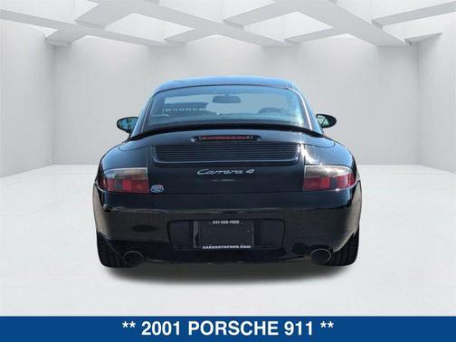 2001 Porsche 911 Carrera 4