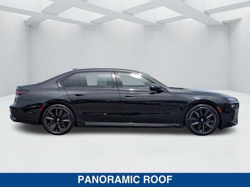 2024 BMW 760 i xDrive