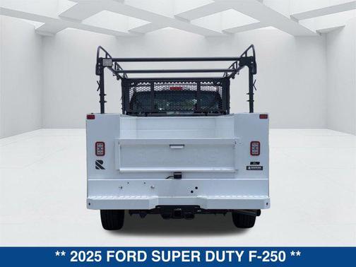 2025 Ford F-250 XL