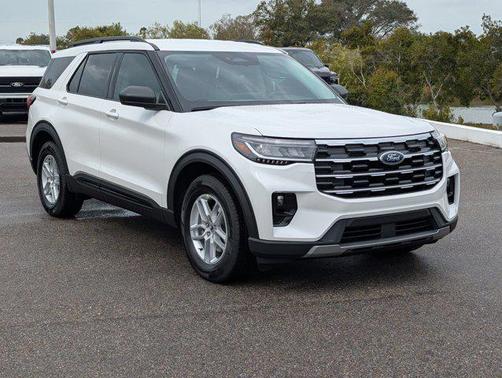 2026 Ford Explorer Active w/200A Pkg