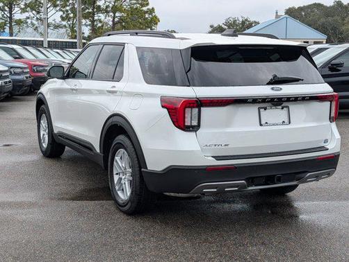 2026 Ford Explorer Active w/200A Pkg