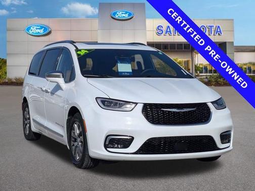 2024 Chrysler Pacifica L