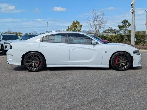 2016 Dodge Charger SRT Hellcat