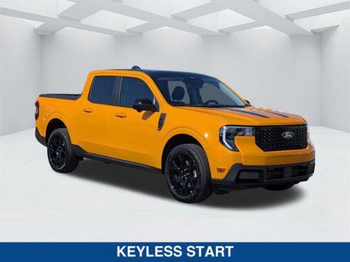 ORANGE FURY METALLIC TRI-COAT 2026 Ford Maverick Lariat