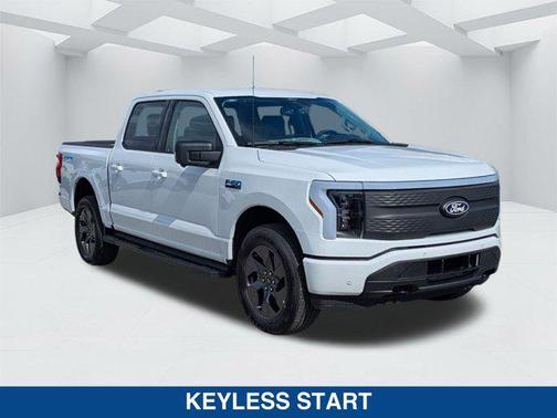 2025 Ford F-150 Lightning Flash