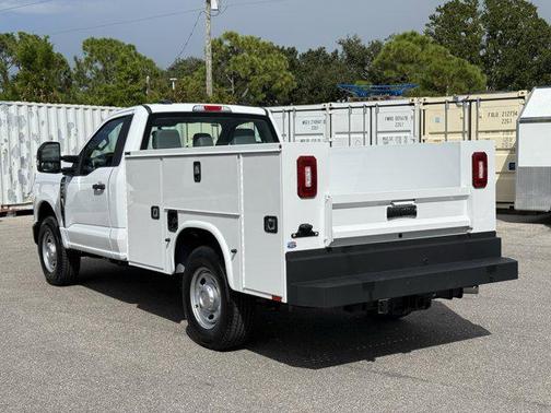 2026 Ford F-250 XL
