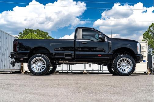 AGATE BLACK 2025 Ford F-350 XLT