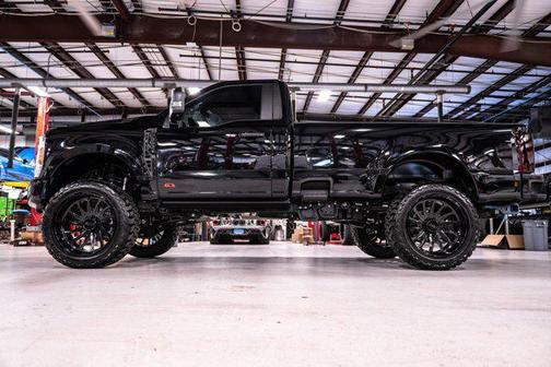 2025 Ford F-350 XLT