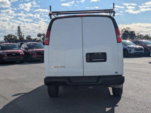 2016 Chevrolet Express 2500 Work Van