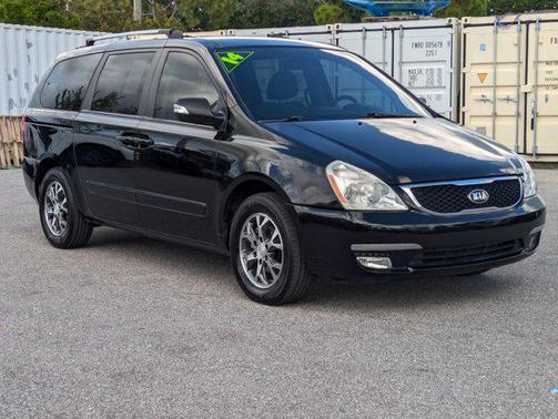 2014 Kia Sedona LX