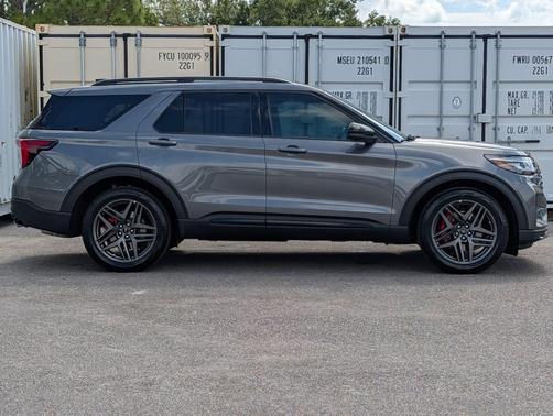 CARBONIZED GRAY METALLIC 2026 Ford Explorer ST