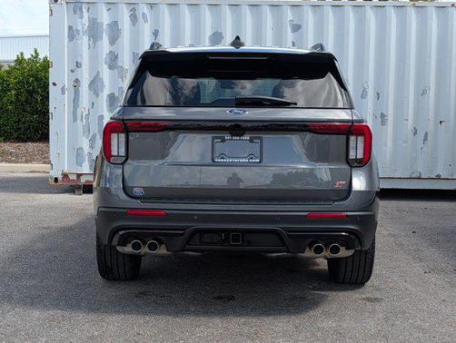 CARBONIZED GRAY METALLIC 2026 Ford Explorer ST