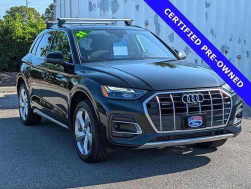 Brilliant Black 2021 Audi Q5 45 Premium Plus