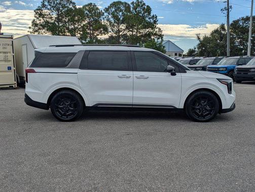 2025 Kia Carnival SX Prestige