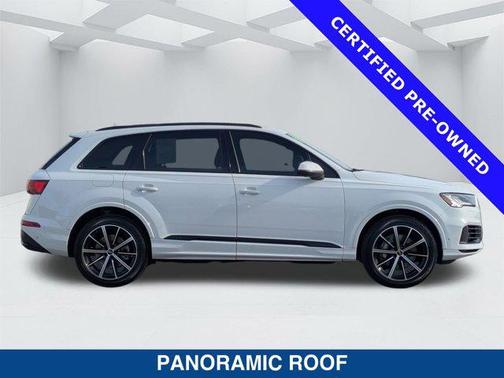 2023 Audi Q7 55 Premium Plus