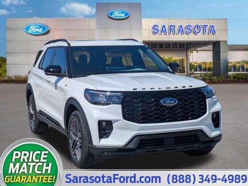2025 Ford Explorer ST-Line