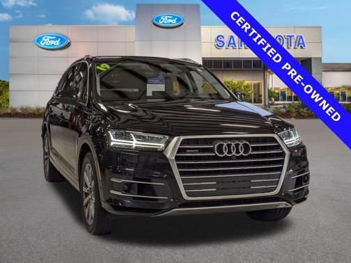 2019 Audi Q7 55 Prestige