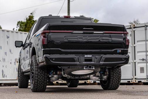 AGATE BLACK METALLIC 2025 Ford F-150 Lightning Platinum