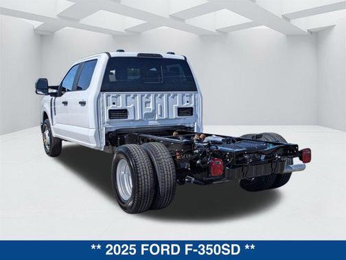 2025 Ford F-350 XL