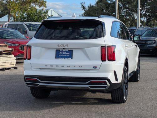 2022 Kia Sorento SX