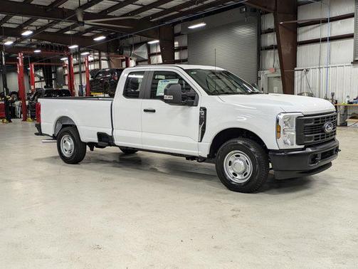 2025 Ford F-250 XL