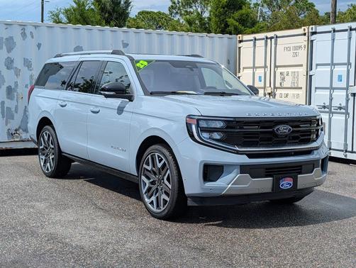 GLACIER GRAY METALLIC TC 2025 Ford Expedition Max Platinum