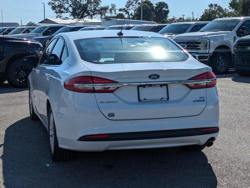 2018 Ford Fusion Hybrid SE