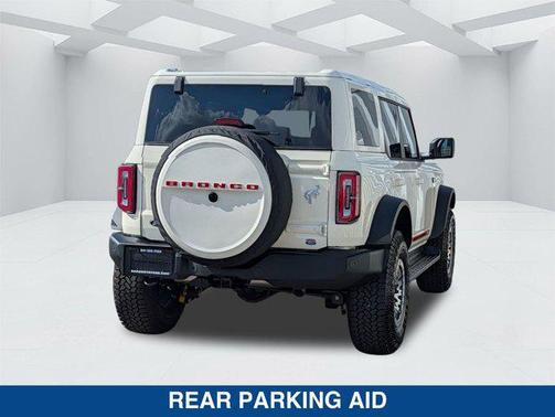 Wimbledon White 2026 Ford Bronco Outer Banks