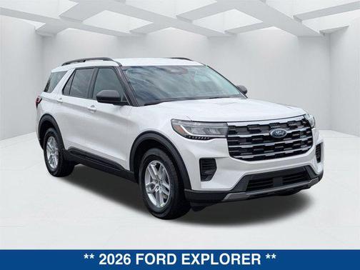 STAR WHITE MET TRI-COAT 2026 Ford Explorer Active w/200A Pkg