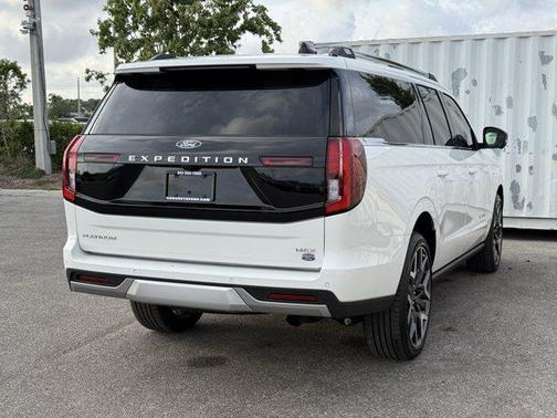 STAR WHITE MET TRI-COAT 2026 Ford Expedition Max Platinum