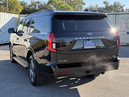2025 Ford Expedition Max Active 4x4