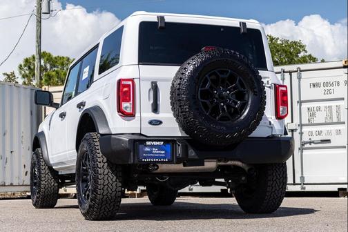 OXFORD WHITE 2025 Ford Bronco Big Bend