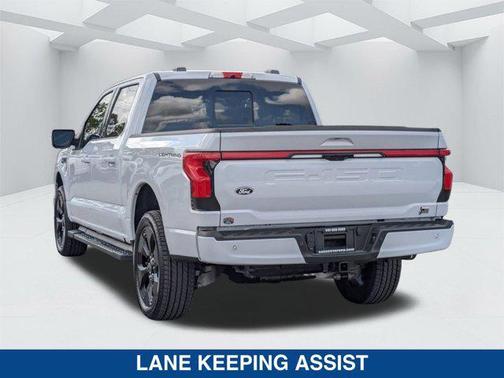 2025 Ford F-150 Lightning Platinum