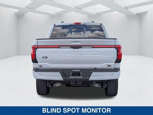 2025 Ford F-150 Lightning Platinum