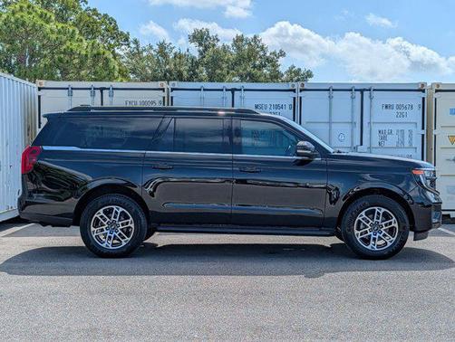 AGATE BLACK METALLIC 2026 Ford Expedition Max Active 4x2