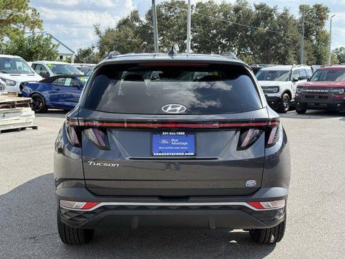 2022 Hyundai TUCSON SEL