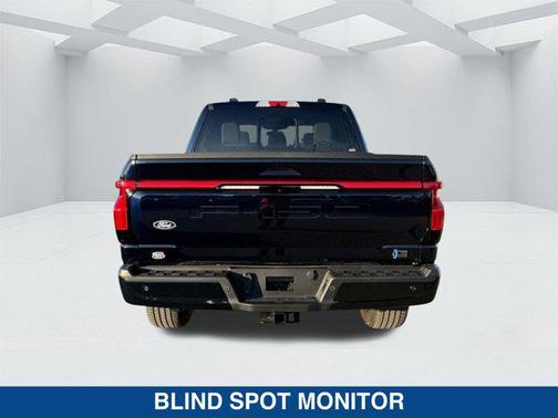 2025 Ford F-150 Lightning Platinum