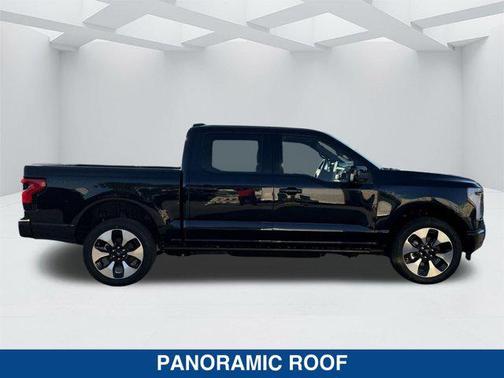 2025 Ford F-150 Lightning Platinum