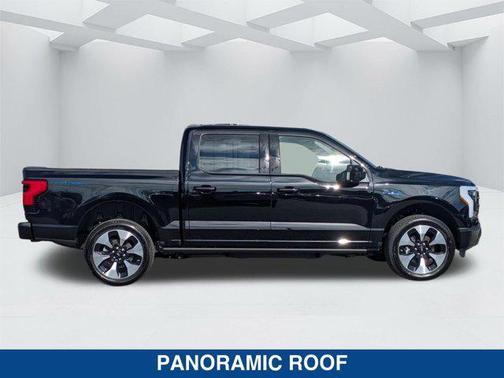 2025 Ford F-150 Lightning Platinum