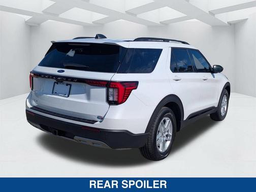 STAR WHITE MET TRI-COAT 2026 Ford Explorer Active