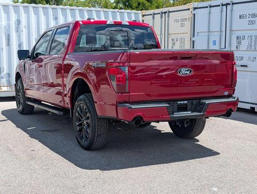 RUBY RED METALLIC TINTED CC 2026 Ford F-150 XLT