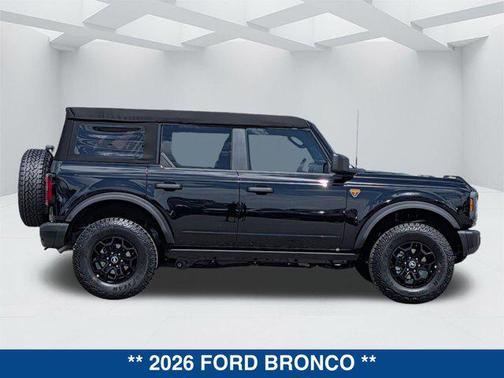 SHADOW BLACK 2026 Ford Bronco Badlands