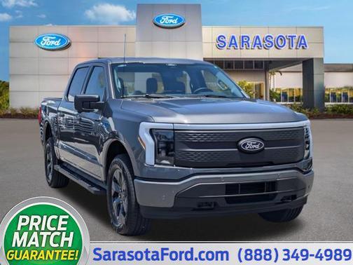 2025 Ford F-150 Lightning Flash