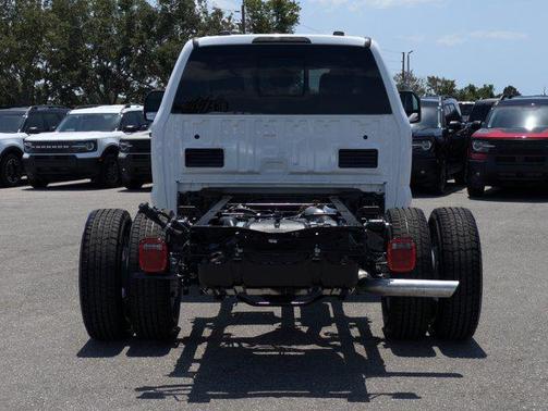 2025 Ford F-350 XL
