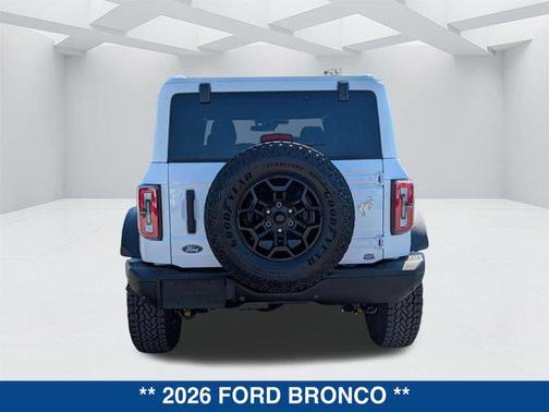 OXFORD WHITE 2026 Ford Bronco Badlands