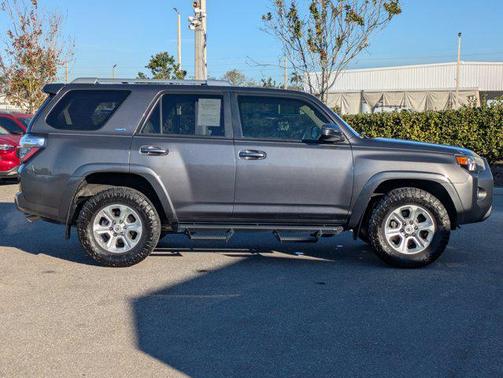 2018 Toyota 4Runner SR5