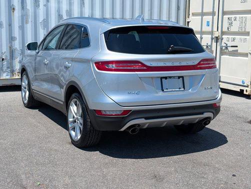 INGOT SILVER METALLIC 2015 Lincoln MKC Base